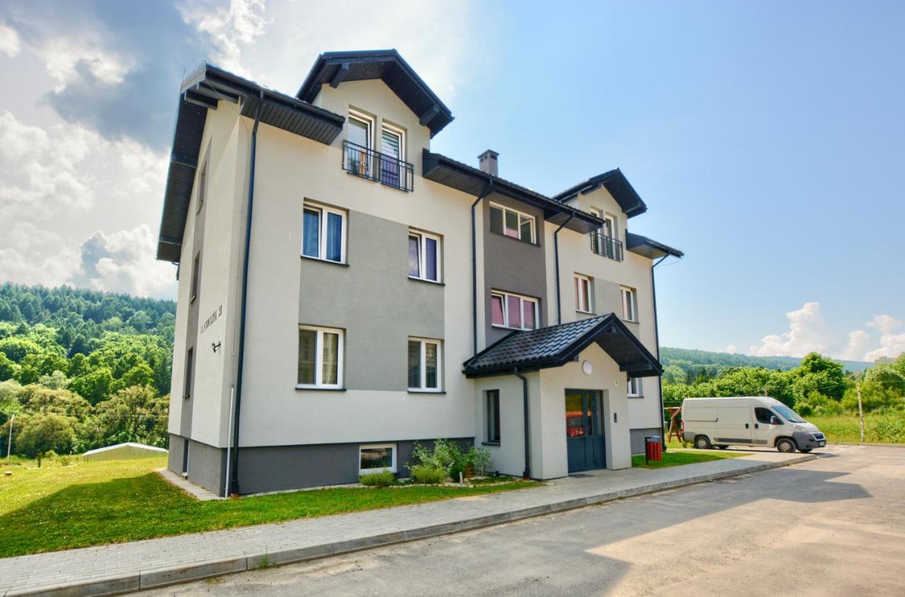 Apartament Glamour Ustrzyki Dolne Kültér fotó